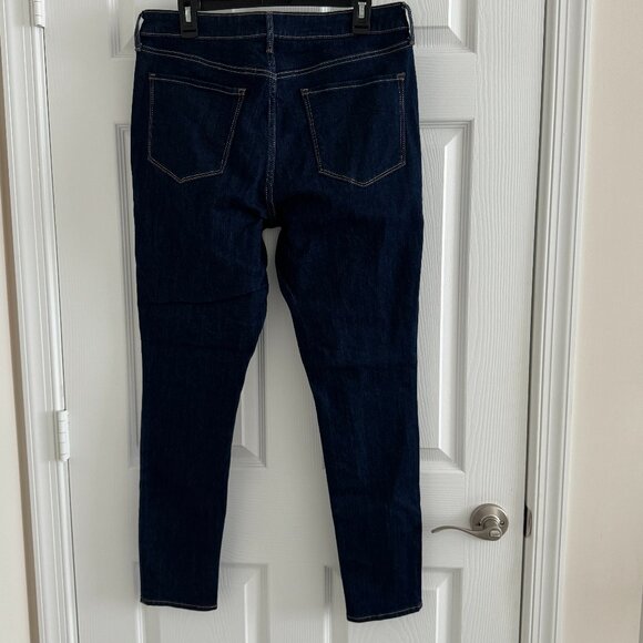 Old Navy Women´s Super Skinny Jeans, Size 12 - Picture 6 of 10